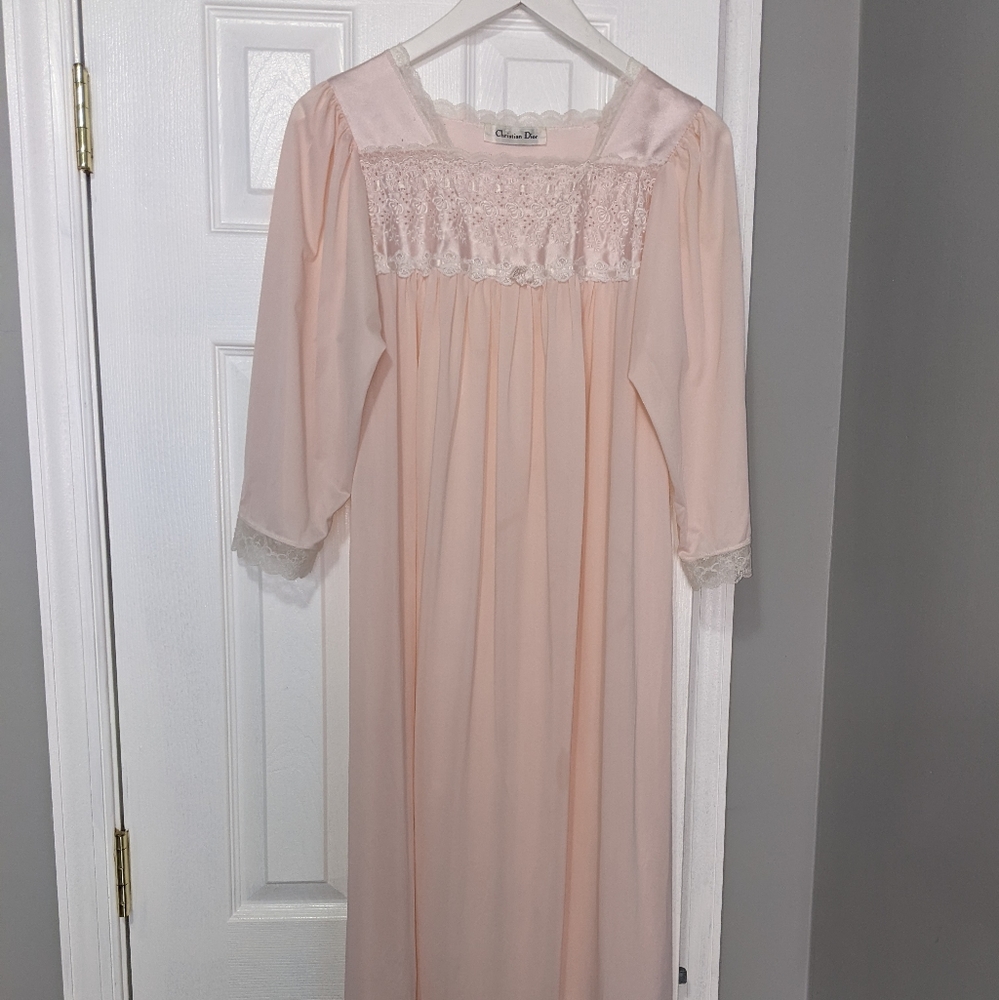 Christian Dior pale pink nightgown vintage S